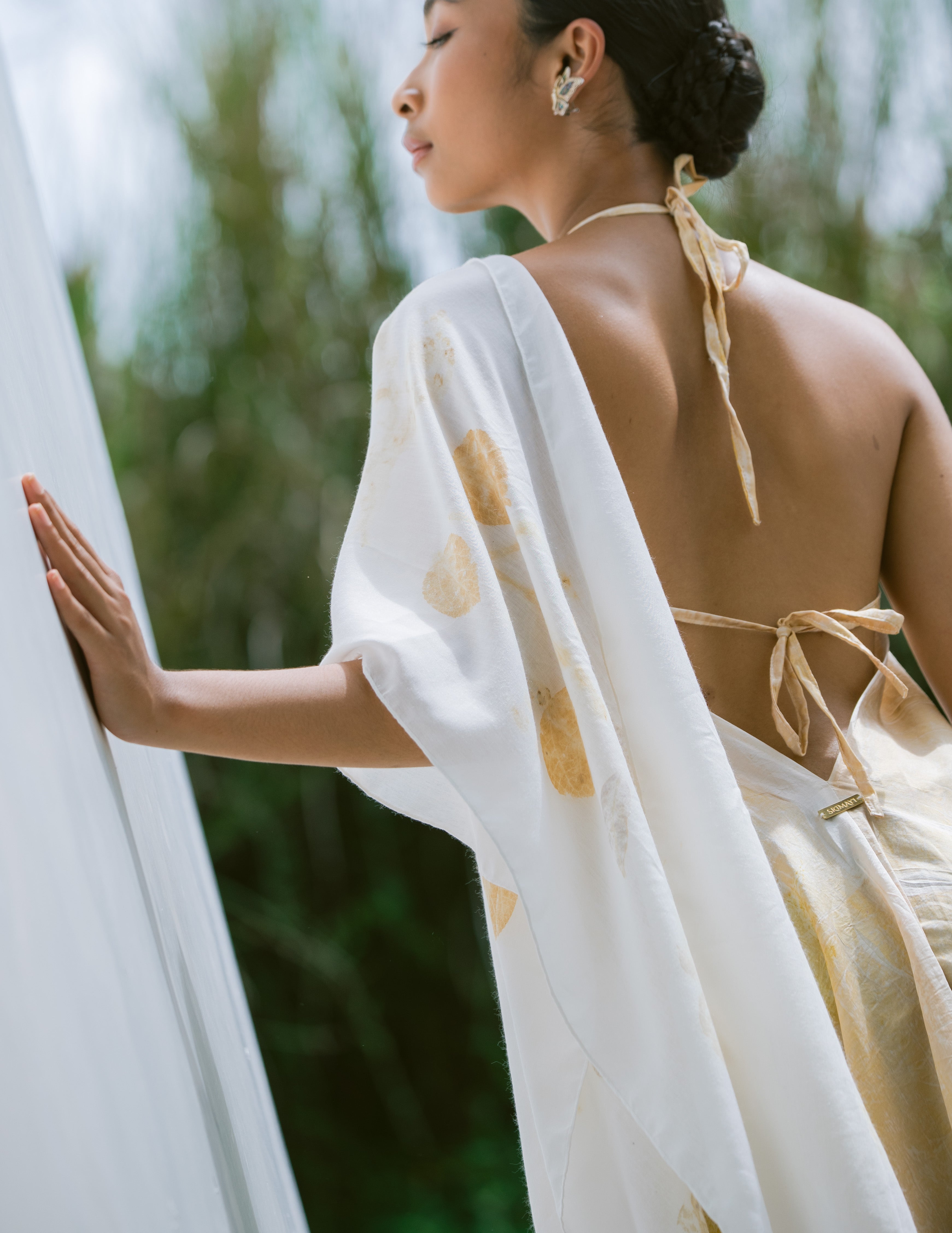 The Ratna Sari, White, Yellow & Gold Leaves Organic Cotton Shawl